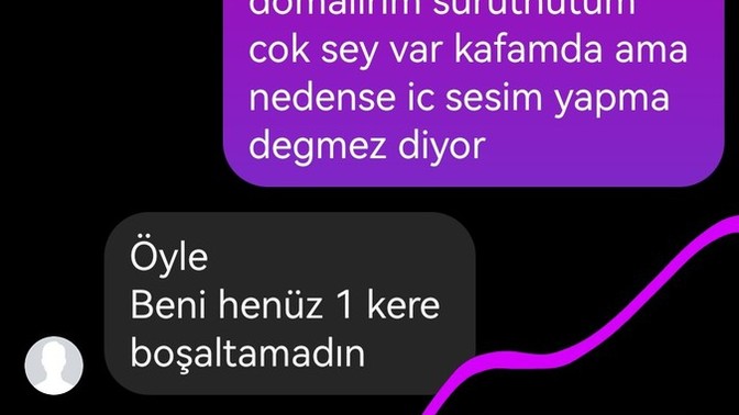 30 yasındaki adamı aylar önce boşalttım beni umursamadı, bencil gibi 3 ay sonra yazdı engelini kaldırmıştım bu adam şaka mıı?