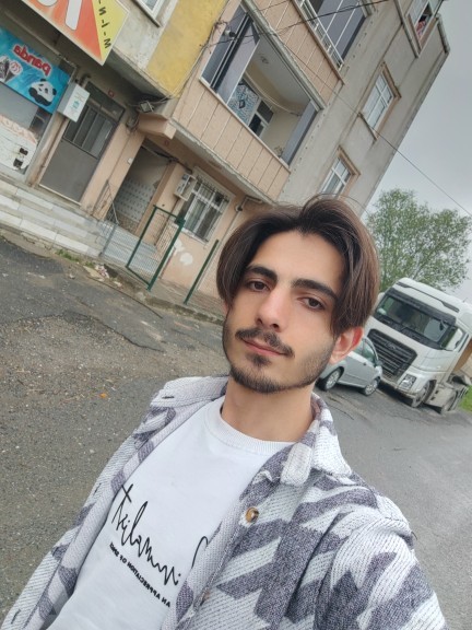 Bebek yüzlü (Baby Face) erkek ya da kadın sana göre ne demek?