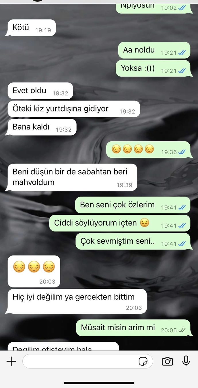 Bana karşı soğuk mu sizce?
