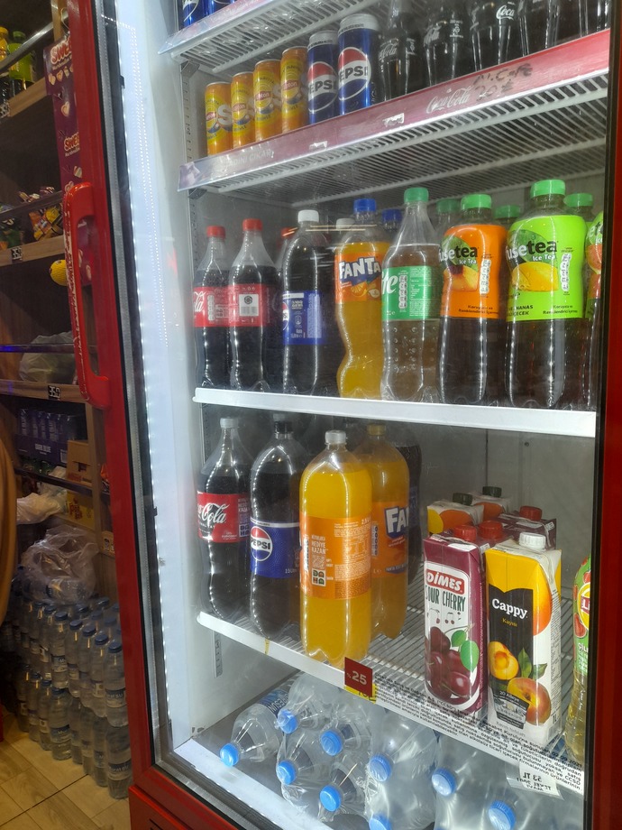 Marketten kola aldım ama hareket ediyor normal mi😂?