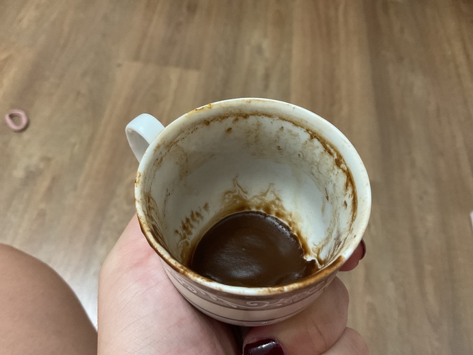 Kahve falıma bakar mısınn?