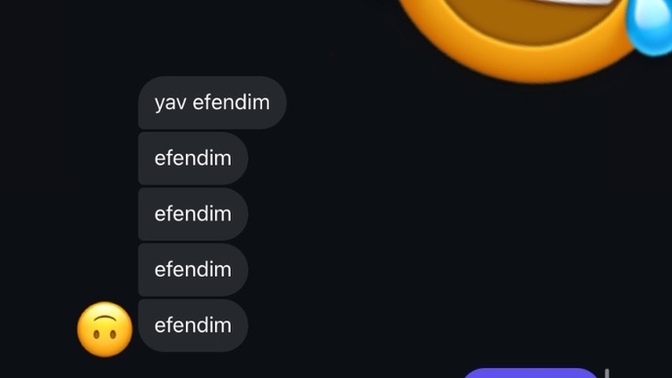 Bazı kızlar neden böyle burnu havada?