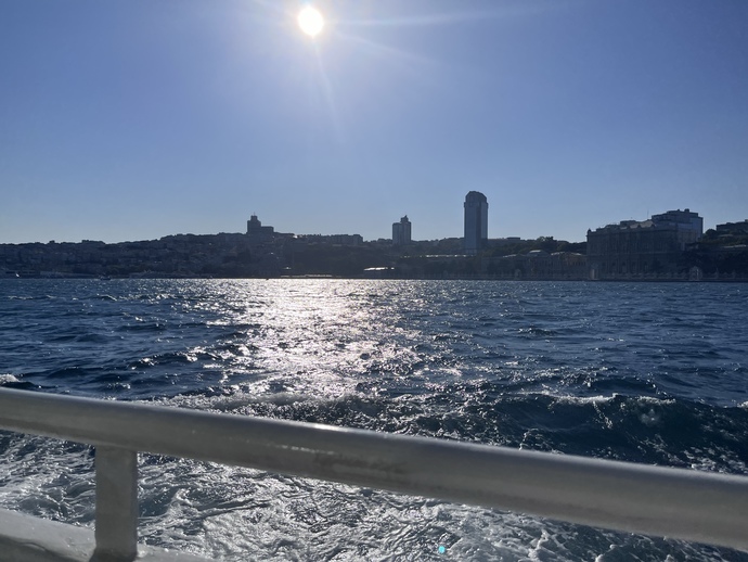 Gününüze neler eşlik ediyor? keyifler nasıl?