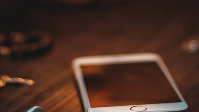 Sabah uyandığında telefonunda ne görmek istersin?