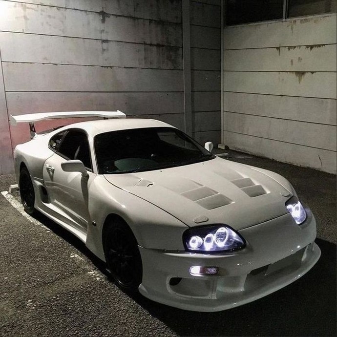 Toyota Supra gibi bir arabanız olsaydı dertleriniz son bulur muydu?