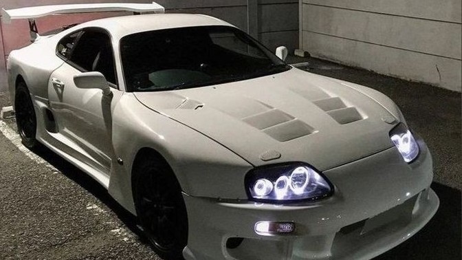 Toyota Supra gibi bir arabanız olsaydı dertleriniz son bulur muydu?
