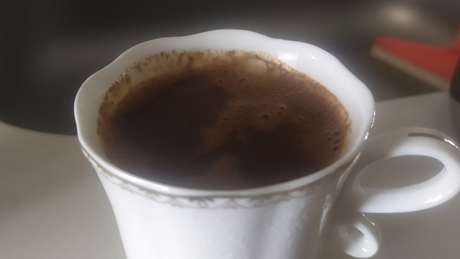 Menengiç kahvesi yapan erkek hakkında ne düşünüyorsunuz?