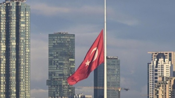 Haniye için ilan edilen "Milli Yas" için bayrakların yarıya indirilmesi ve Instagramın kapatılması hakkında ne düşünüyorsunuz?