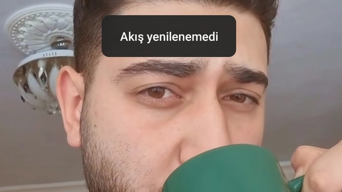 Bugün Instagram'da 3637 kez aynı videoyu izledim bir şey olmaz değil mi?