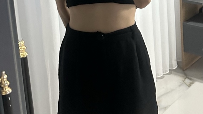 Sizce sade cropla şort daha mi iyi?