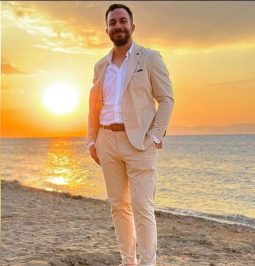 Efkar dağıtırken yanınızda olmasını istediğiniz birileri var mı?