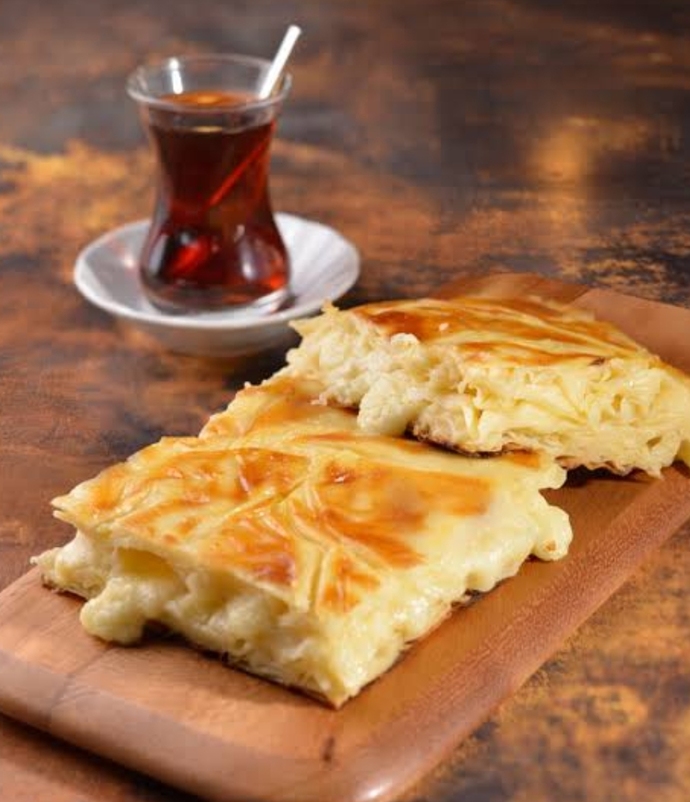 Sabah su böreği yemeyi sever misiniz?