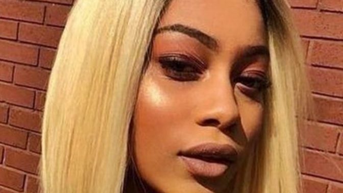 Esmer tene renkli eyeliner yakışıyor mu sizce?