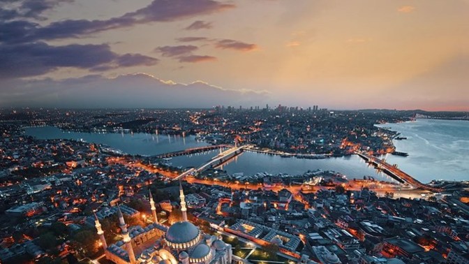 Türkiye'de yaşayıp ta İstanbul'u hiç görmemiş olmak eksiklik mi?