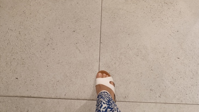 Evet ben tesettürlü bir kadınım ama farz değil tarz olan tesettür. Artık bu durum beni rahatsız ediyor. Ne yapmalıyım?