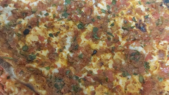 Lahmacuna ketçap sıkılır mı?