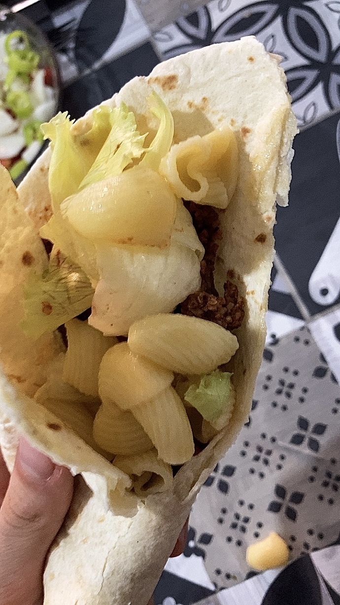 Çiğ köfte dürüme makarna konur mu 🤔 ?