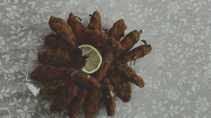 Kısırı mı daha çok seversiniz, mercimek köftesini mi?