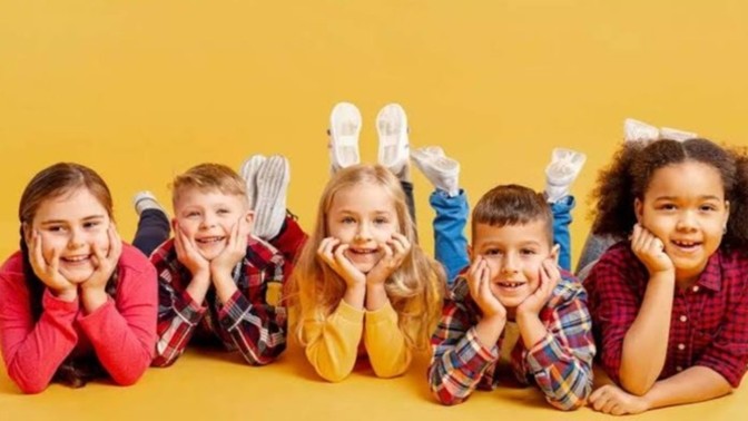 Çocukların mutluluğunu gördükçe, sende mutlu oluyor musun?