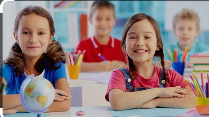 İlkokul sıralarına dönme şansın olsa kendine ne söylerdin?
