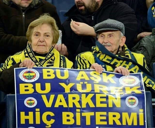 Aşırı fanatik bir sevgiliniz olsaydı bundan rahatsız olur muydunuz?