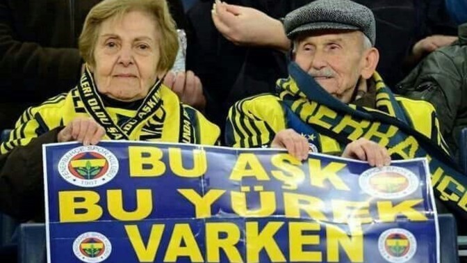 Aşırı fanatik bir sevgiliniz olsaydı bundan rahatsız olur muydunuz?