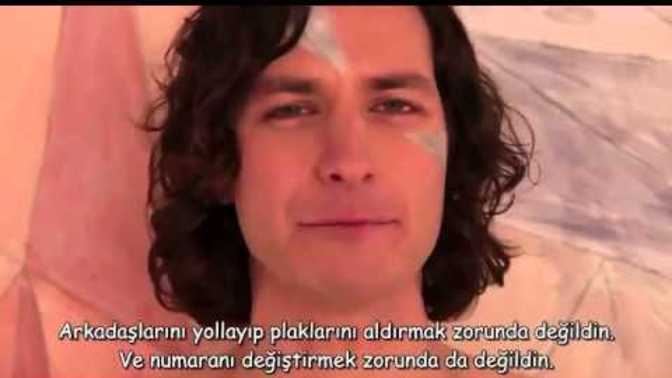 Dinlediğiniz yabancı şarkıların Türkçe anlamını merak eder misiniz?