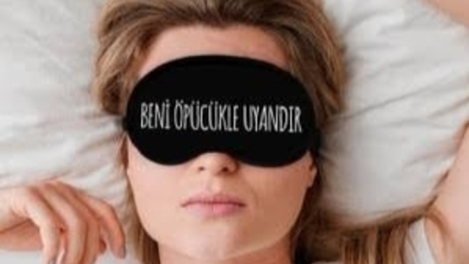 Ben uyuyorum, demek istediğiniz bir şey var mı?