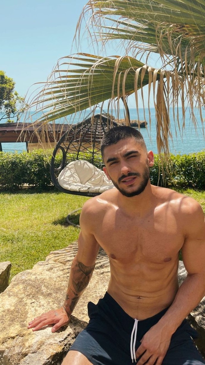 3 numara saç erkeklerde hoş görünüyor mu?