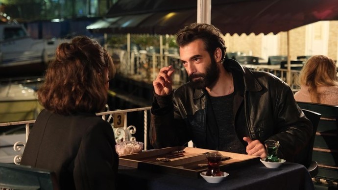 Arkadaşınızla yapacağınız sohbeti ilk siz mi başlatırsınız yoksa karşıdan mı beklersiniz?