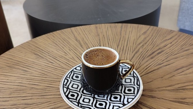 Öğle yemekleri yenip? Kahveler içildi mi?