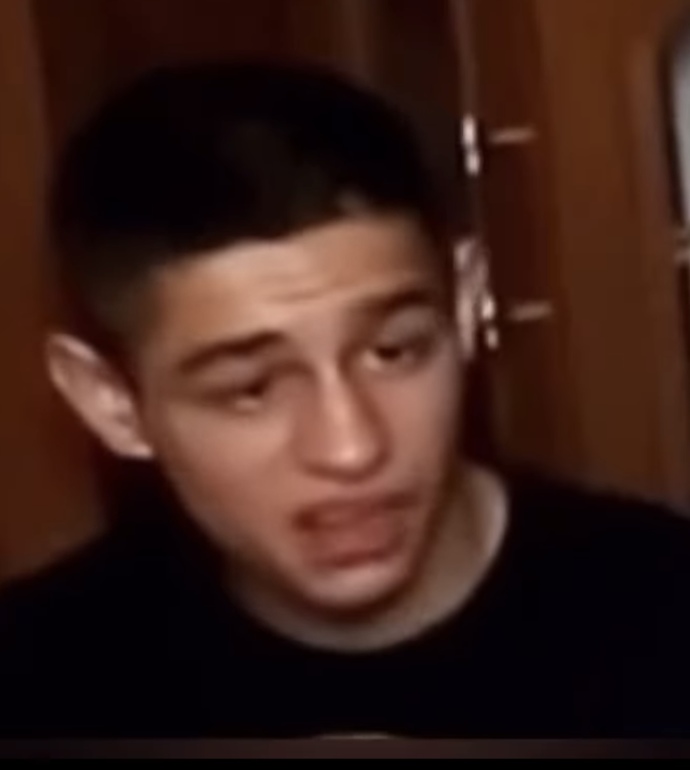 sonra bana diyosunuz ki “nası seçerek sevicen”