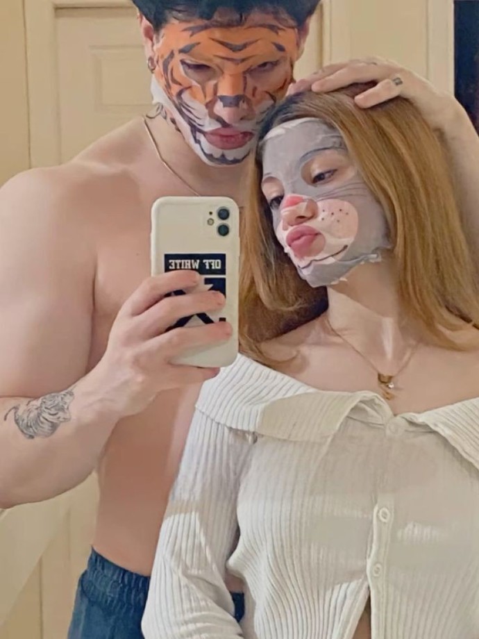 Küçük şeylerden mutlu olur musunuz 🤍💖💅?