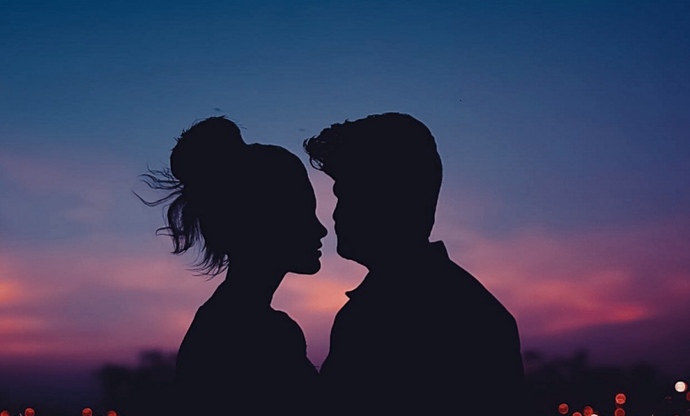 Erkekler kadınları cinselliğe ikna etmek için ne gibi yalanlar söylerler?