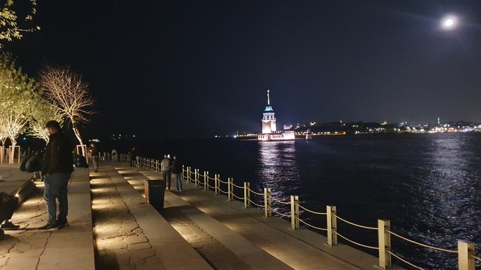 Akşam gezmelerini sever misiniz?
