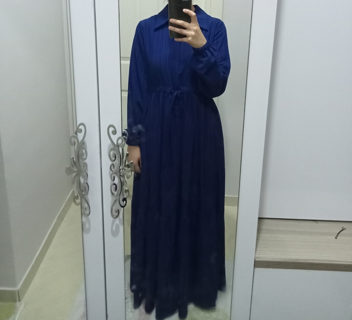 Bu elbise nasıl sizce ve bu elbiseye hangi renk şal gider?