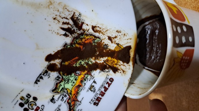 Mistik biri falıma bakarmısın?