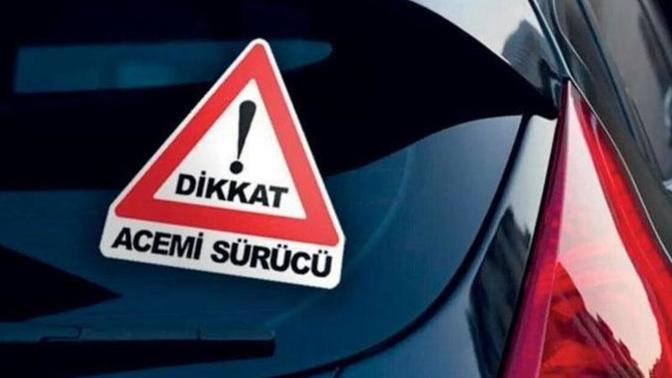 Acemi şoförün arabasını trafiğe çıkarmaması pintilik midir?