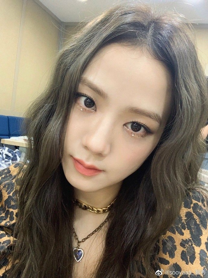 Koreli kadınlar çok güzel değil mii yaaa 😻💖💅?