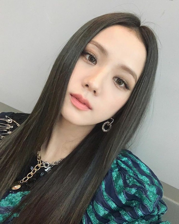Koreli kadınlar çok güzel değil mii yaaa 😻💖💅?