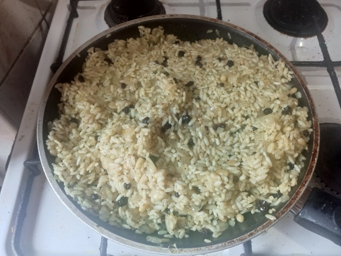 Dolma içinin rengi böyle olması normal mi?