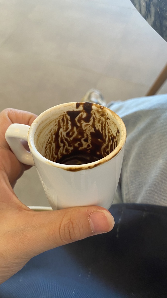 Gerçekten bilen yorumlayabilir mi falımı?