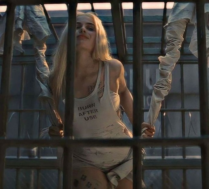 Sinema/TV dünyasının en seksi insanı kimdir?