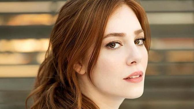 Elçin Sangu: "Her yasağa 'Ohh bana iyi geldi' diyenler ne kadar da inanarak boş konuşuyor değil mi?” Siz yasaklara ne diyorsunuz?