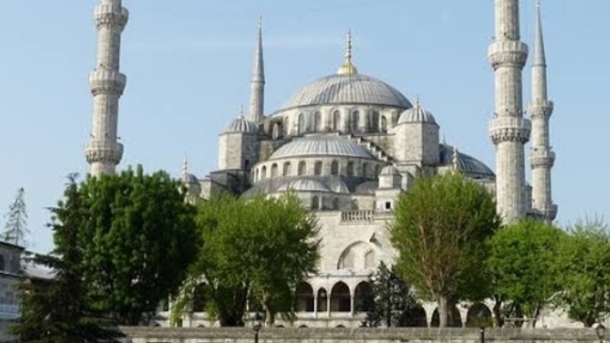 Sizde cuma günlerinin maneviyatını ve huzurunu hissediyormusunuz?