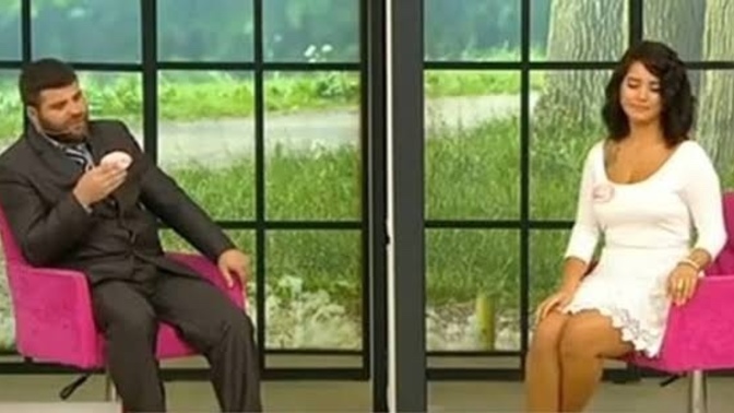 Evlilik programlarına katılan biriyle birlikte olur musun?