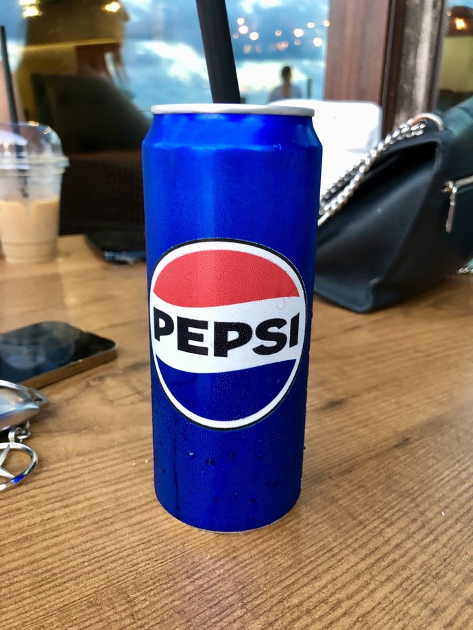 Kola mı, pepsi mi?