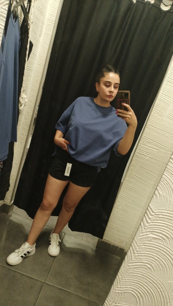 Boyum zaten minik ama oversize penye seviyorum bu kombin kötü mü olmuş?