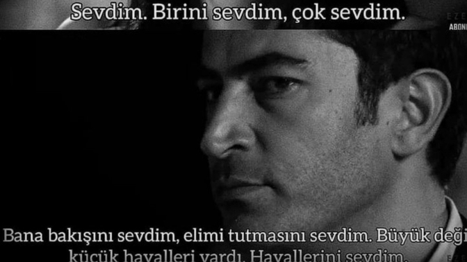 Gelmeyecek birini beklemek aşk mıdır yoksa aptallık mı?