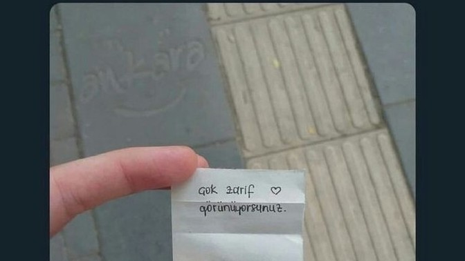Tanımadığınız insanları mutlu ettiniz mi?